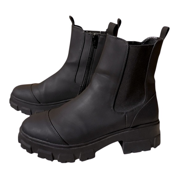 Source Unknown Shoes - Faux Black Leather Chunky Ankle Boots